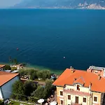Casa de hóspedes Torre - Atmosfera Romantica 4*