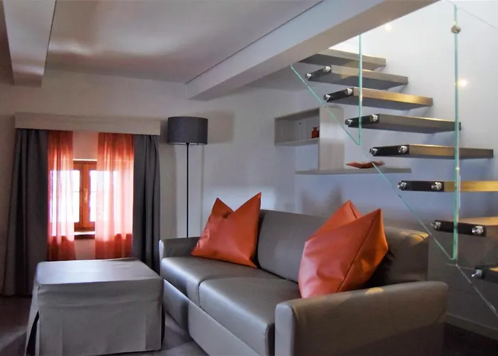 Konukevi Torre - Atmosfera Romantica Brenzone sul Garda