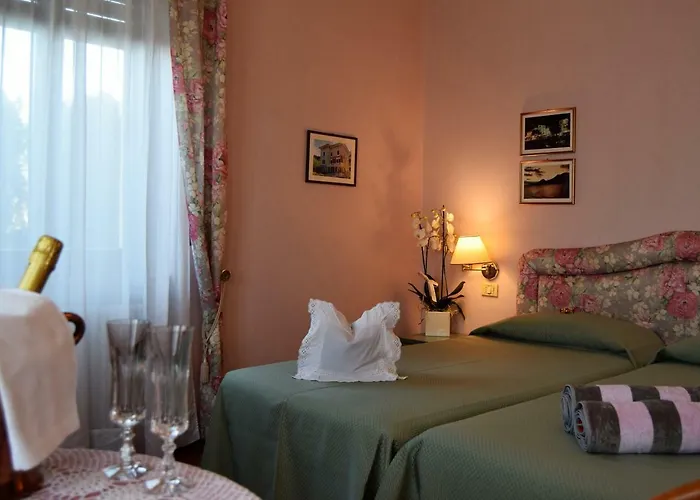 Penzion Torre - Atmosfera Romantica Brenzone sul Garda