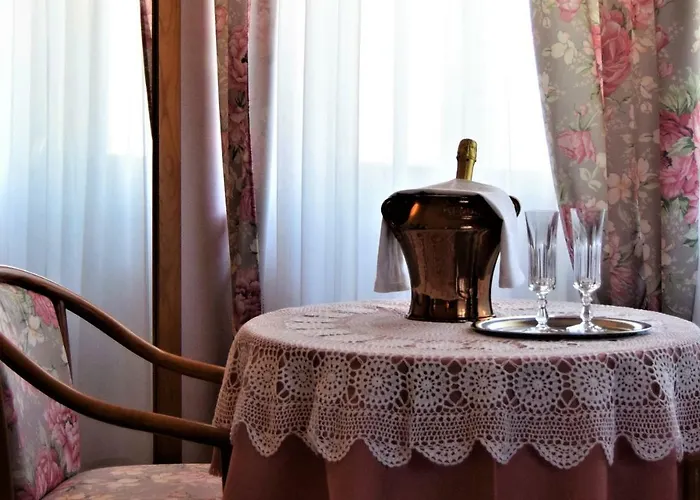 Torre - Atmosfera Romantica Affittacamere